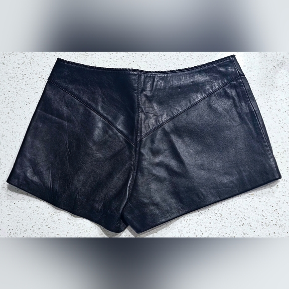 Buttery Soft Black Leather Shorts (size 10 but fits like a 6!) - Picture 3 of 8
